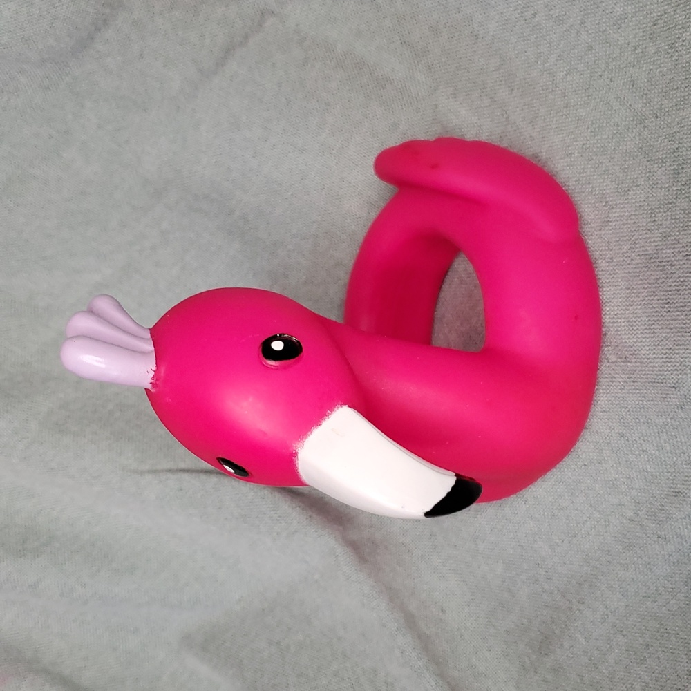 Flamingo-Shaped Dog Toy‎
